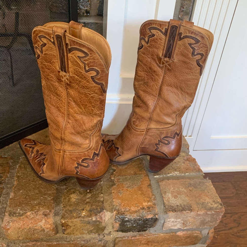 Classic Brown Leather Western Boots - Women's Cowboy Style